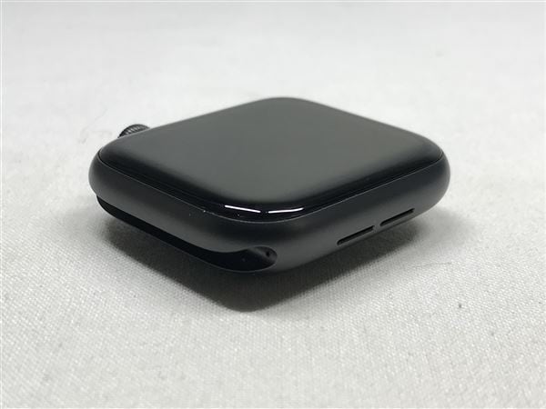 yÁzySۏ؁z SE 1[44mm/GPS]A~ Xy[XOC Apple Watch