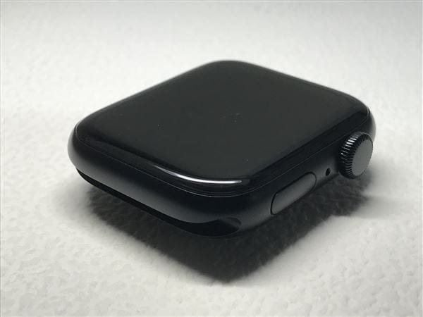 yÁzySۏ؁z oh SE 2[44mm/GPS]A~ ~bhiCg Apple Watch