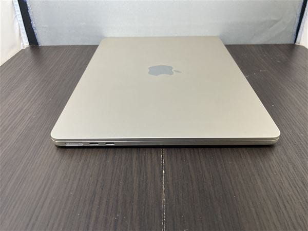 yÁzySۏ؁z MacBookAir 2024N MRXT3J/A