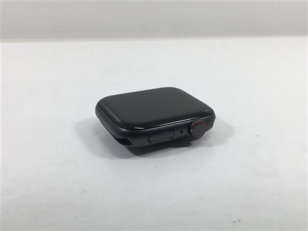 yÁzySۏ؁z SE 1[44mm/Z[]A~ Xy[XOC Apple Watch Nike
