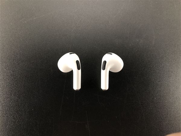 yÁzySۏ؁z AirPods 3 MagSafe[d MME73