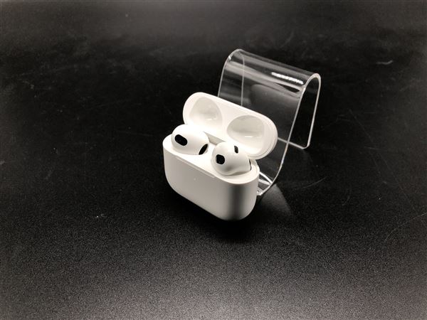 yÁzySۏ؁z AirPods 3 MagSafe[d MME73