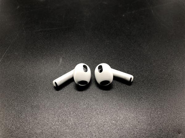 yÁzySۏ؁z AirPods 3 MagSafe[d MME73