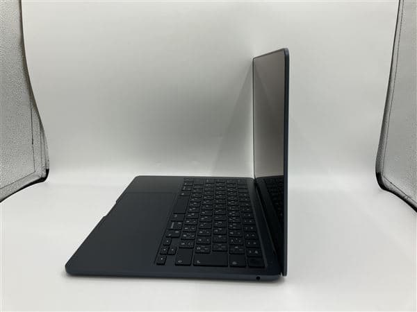 �y���Áz�y���S�ۏ؁z MacBookAir 2022�N MLY33J/A