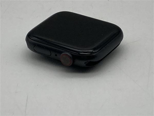 yÁzySۏ؁z Series5[44mm/Z[]A~ Xy[XOC Apple Watch