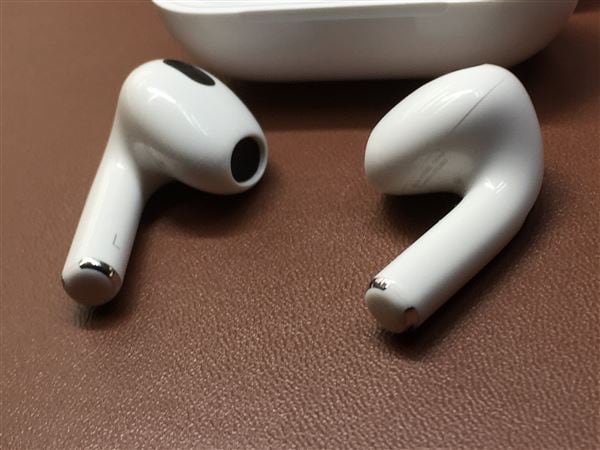 yÁzySۏ؁z AirPods 3 Lightning[d MPNY3