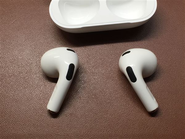 yÁzySۏ؁z AirPods 3 Lightning[d MPNY3