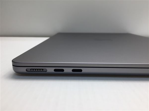 yÁzySۏ؁z MacBookAir 2024N MRXN3J/A
