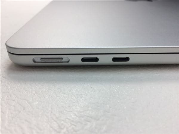 �y���Áz�y���S�ۏ؁z MacBookAir 2024�N MRXQ3J/A