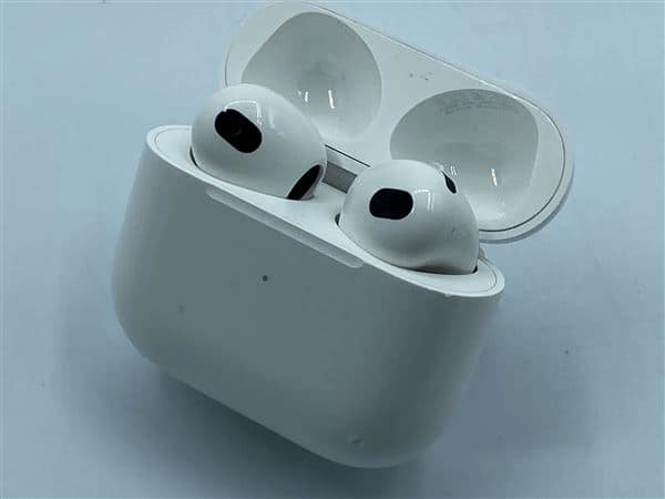 【中古】【安心保証】 AirPods 第3世代 MagSafe充電 MME73