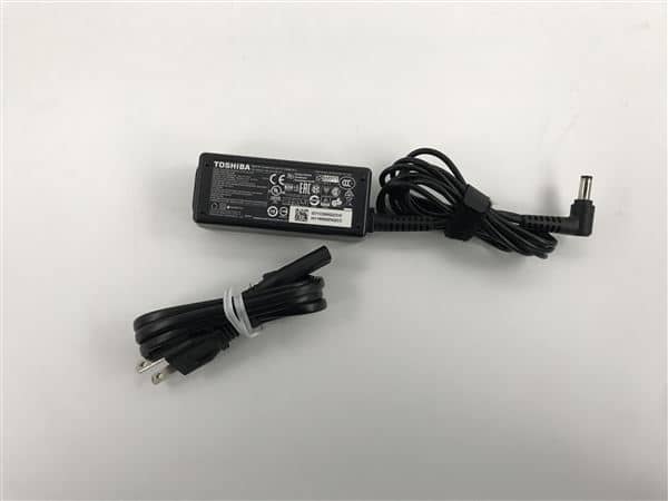�y���Áz�y���S�ۏ؁z Windows �m�[�gPC 2015�N TOSHIBA