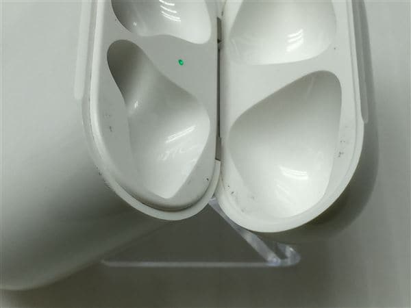 【中古】【安心保証】 AirPods 第2世代 Lightning充電 MV7N2
