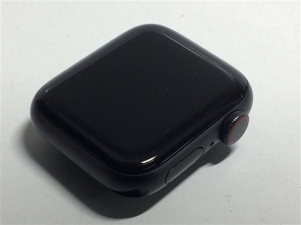 yÁzySۏ؁z SE 1[40mm/Z[]A~ Xy[XOC Apple Watch Nike