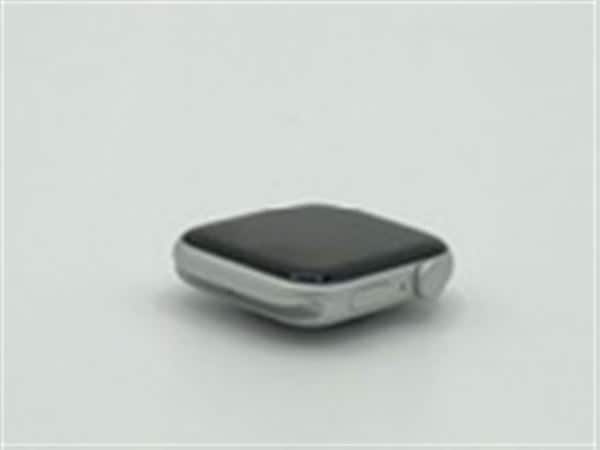 yÁzySۏ؁z SE 2[44mm/GPS]A~ Vo[ Apple Watch