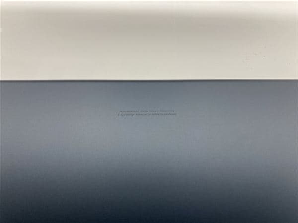 yÁzySۏ؁z MacBookAir 2024N MRXW3J/A