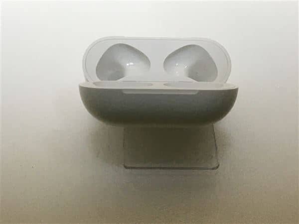 �y���Áz�y���S�ۏ؁z AirPods ��3���� MagSafe�[�d MME73