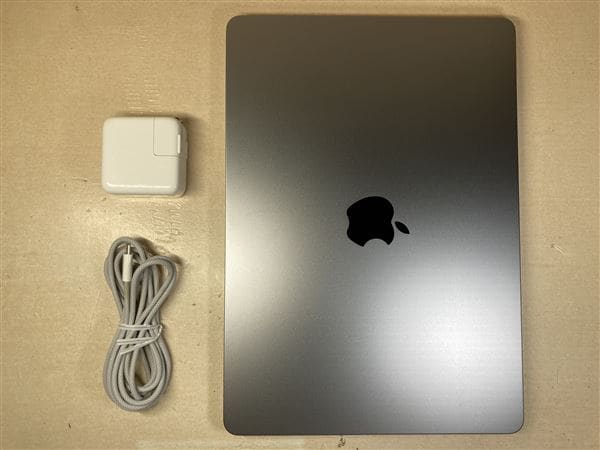 yÁzySۏ؁z MacBookAir 2022N MLXW3J/A