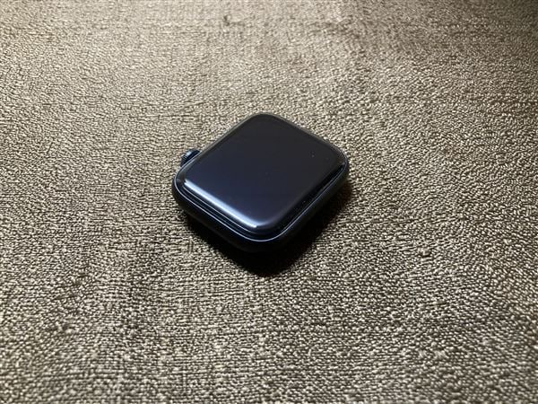 yÁzySۏ؁z SE 3[44mm/Z[]A~ ~bhiCg Apple Watch