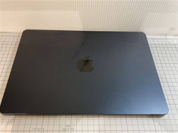 �y���Áz�y���S�ۏ؁z MacBookAir 2022�N MLY33J/A
