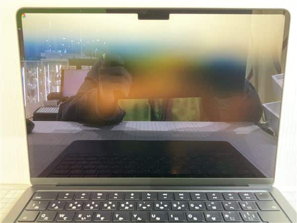 �y���Áz�y���S�ۏ؁z MacBookAir 2022�N MLY33J/A