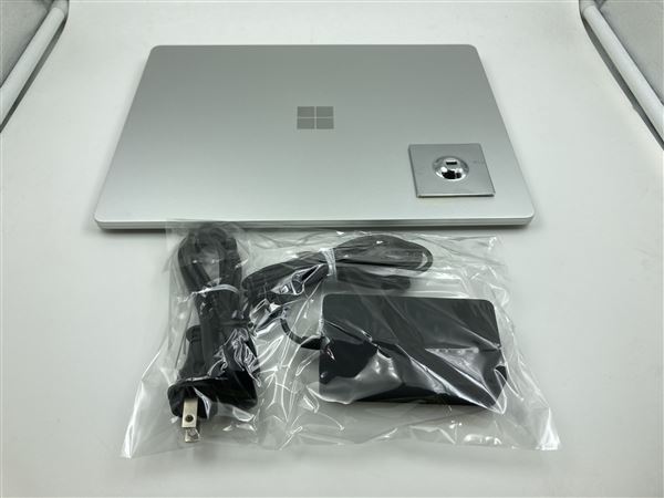 【中古】【安心保証】 Windows ノートPC 2022年 マイクロソフト