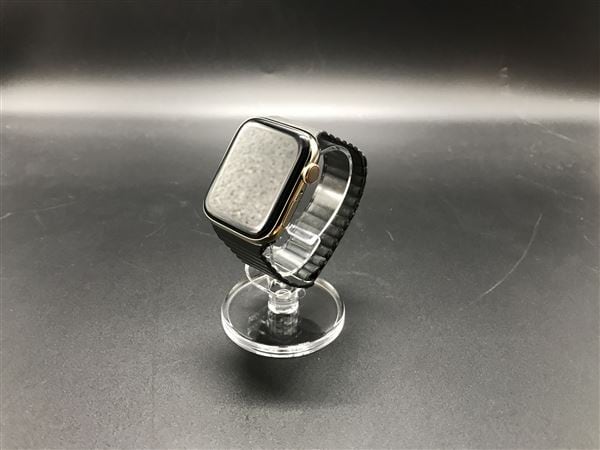 yÁzySۏ؁z Series6[44mm/Z[]XeX S[h Apple Watch