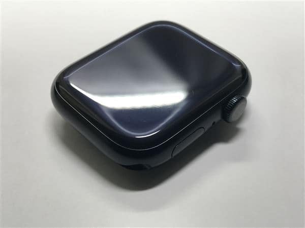 �y���Áz�y���S�ۏ؁z Series8[45mm/GPS]�A���~ �~�b�h�i�C�g Apple Watch
