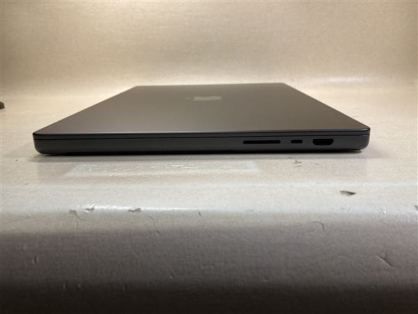 yÁzySۏ؁z MacBookPro 2023N MRW33J/A