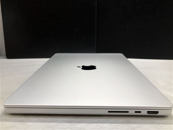 yÁzySۏ؁z MacBookPro 2021N MKGT3J/A