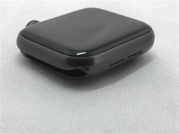 yÁzySۏ؁z SE 1[40mm/GPS]A~ Xy[XOC Apple Watch