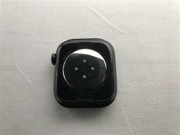�y���Áz�y���S�ۏ؁z Series11[42mm/�Z�����[]�A���~ �W�F�b�g�u���b�N Apple Watch