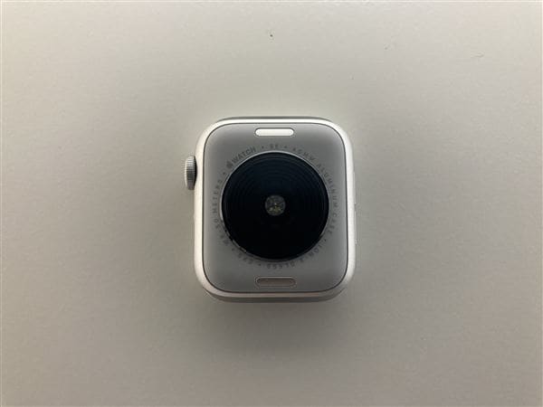 yÁzySۏ؁z SE 2[40mm/GPS]A~ Vo[ Apple Watch