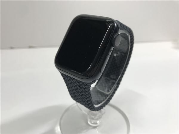 yÁzySۏ؁z SE 2[40mm/GPS]A~ ~bhiCg Apple Watch