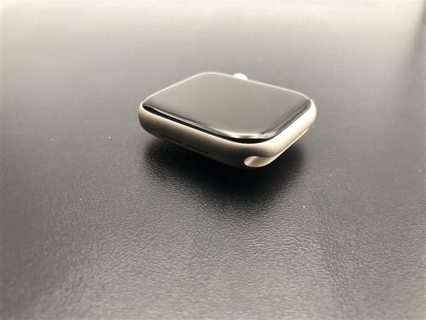 �y���Áz�y���S�ۏ؁z SE ��3����[44mm/�Z�����[]�A���~ �X�^�[���C�g Apple Watch
