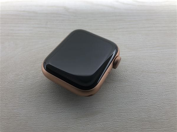 yÁzySۏ؁z SE 1[40mm/Z[]A~ S[h Apple Watch