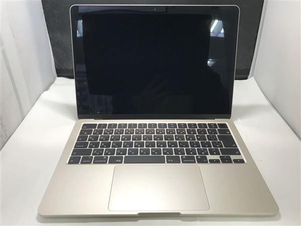 【中古】【安心保証】 MacBookAir 2022年 MLY13J/A