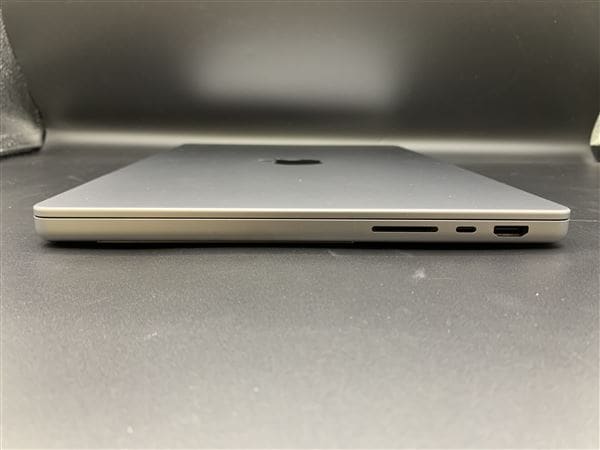 【中古】【安心保証】 MacBookPro 2023年 MPHF3J/A