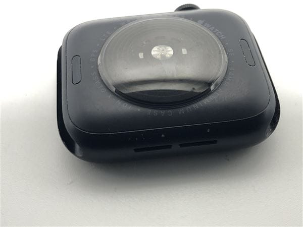 yÁzySۏ؁z SE 2[44mm/Z[]A~ ~bhiCg Apple Watch