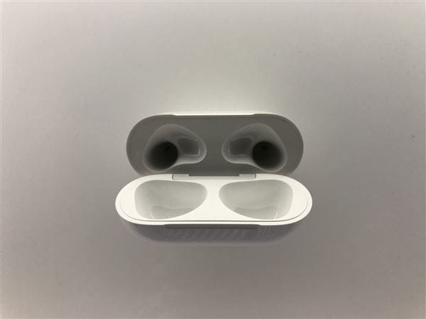 �y���Áz�y���S�ۏ؁z AirPods ��3���� MagSafe�[�d MME73