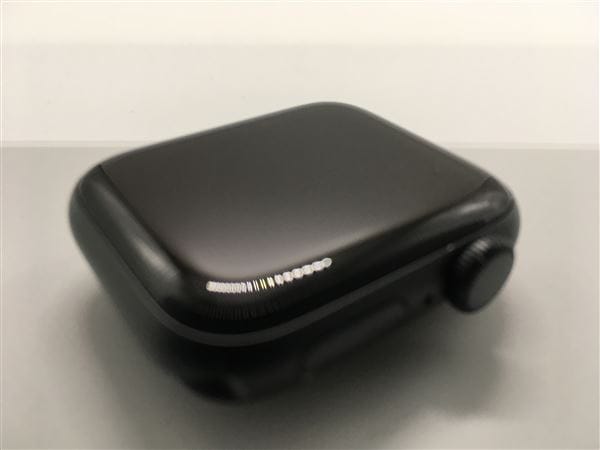 yÁzySۏ؁z SE 1[40mm/GPS]A~ Xy[XOC Apple Watch Nike