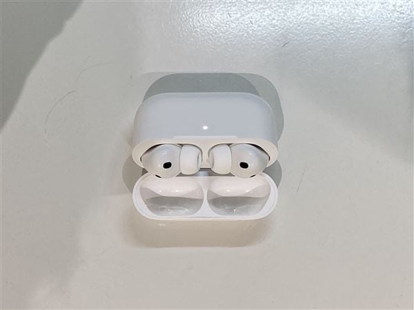 【中古】【安心保証】 AirPods Pro 第3世代 MagSafe充電 USB-C MFHP4