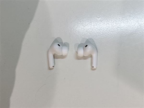 【中古】【安心保証】 AirPods Pro 第3世代 MagSafe充電 USB-C MFHP4