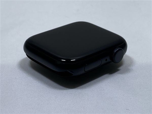 yÁzySۏ؁z SE 2[44mm/GPS]A~ ~bhiCg Apple Watch