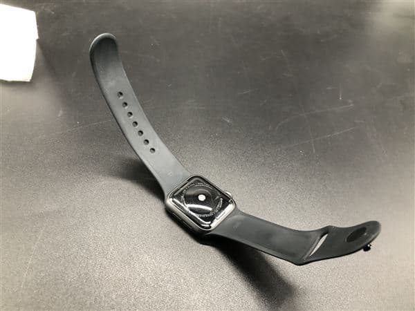 �y���Áz�y���S�ۏ؁z SE ��1����[40mm/GPS]�A���~ �X�y�[�X�O���C Apple Watch