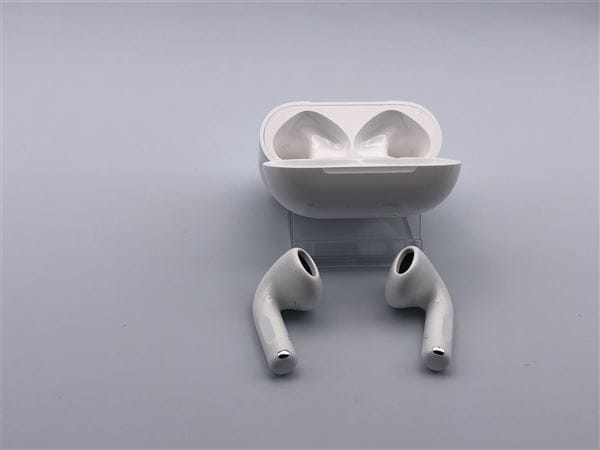 yÁzySۏ؁z AirPods 4 MXP63