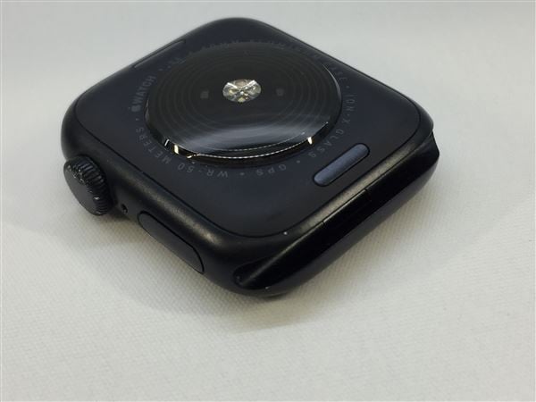 yÁzySۏ؁z SE 2[40mm/GPS]A~ ~bhiCg Apple Watch