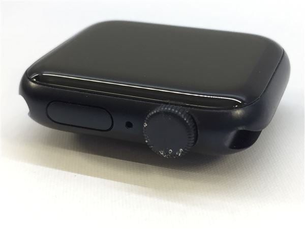 yÁzySۏ؁z SE 2[40mm/GPS]A~ ~bhiCg Apple Watch