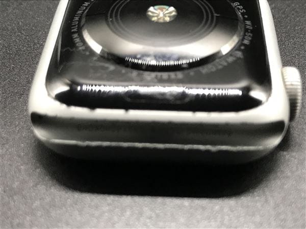 yÁzySۏ؁z Series4[40mm/GPS]A~ Vo[ Apple Watch Nike
