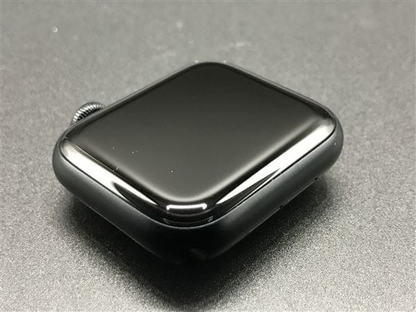 yÁzySۏ؁z SE 2[40mm/GPS]A~ ~bhiCg Apple Watch