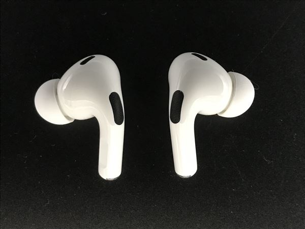 yÁzySۏ؁z AirPods Pro 2 MagSafe[d Lightning MQD83